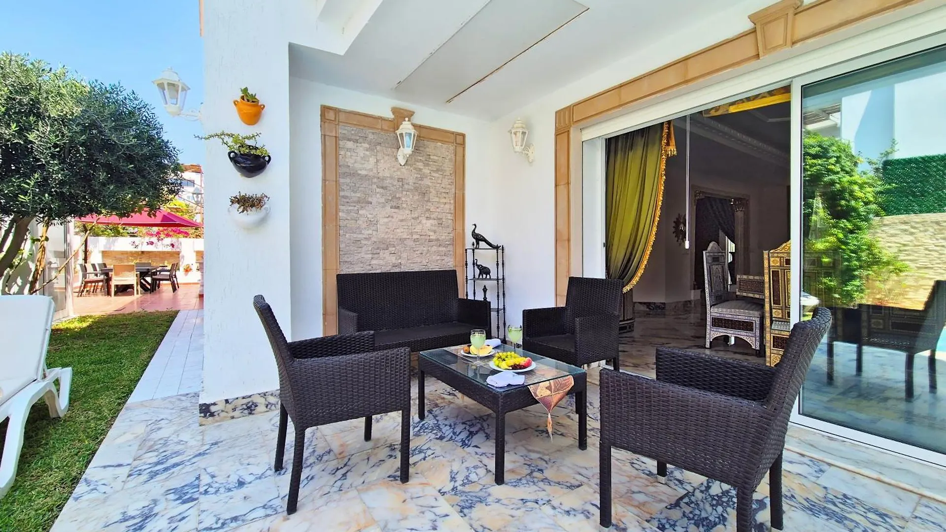 L'Orchidee - Villa De Luxe Avec Piscine Chauffee, Ascenseur Privatif Et Vue Sur Le Lac De Tunis