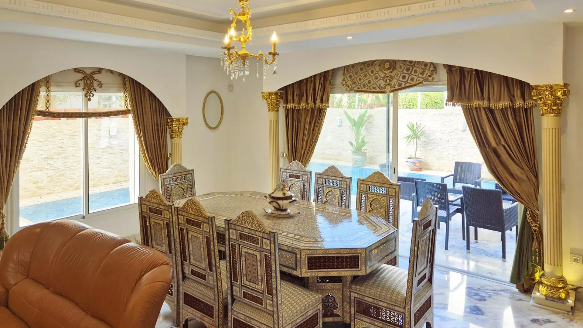 L'Orchidee - Villa De Luxe Avec Piscine Chauffee, Ascenseur Privatif Et Vue Sur Le Lac De Tunis
