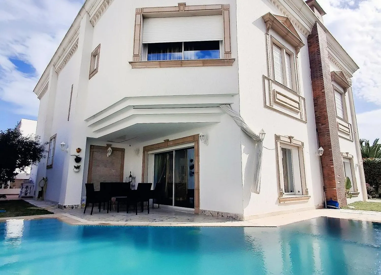 L'Orchidee - Villa De Luxe Avec Piscine Chauffee, Ascenseur Privatif Et Vue Sur Le Lac De Tunis