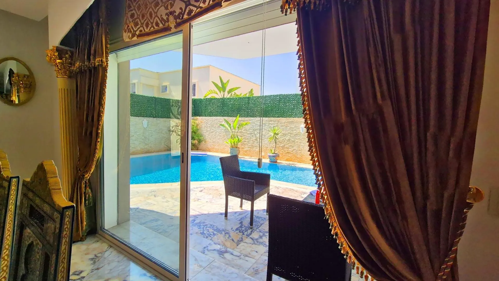 L'Orchidee - Villa De Luxe Avec Piscine Chauffee, Ascenseur Privatif Et Vue Sur Le Lac De Τύνιδα
